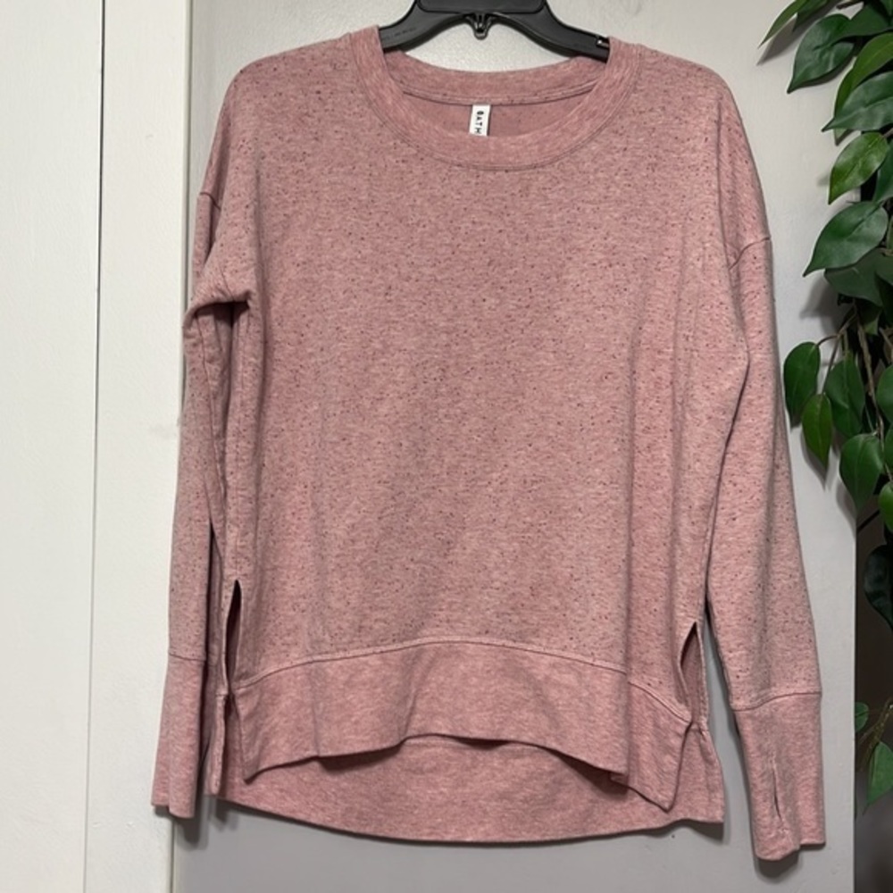 Athleta Speckled Pink Crew Neck‎ Long Sleeve Sweatshirt Top XS Thumbhole Slits - Picture 2 of 6